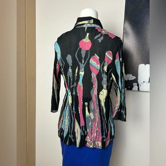 Womens Black Multi-Color Patterned Button-Front Top - Picture 5 of 11